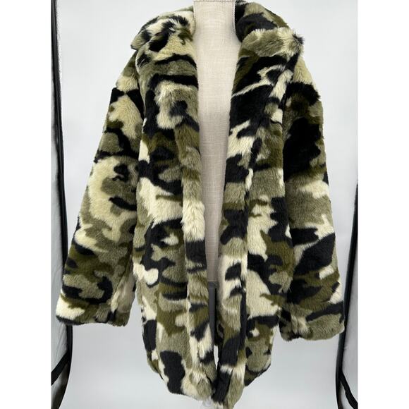 Pam & Gela Camo‎ Faux Fur Coat M/L $595 - Picture 12 of 16